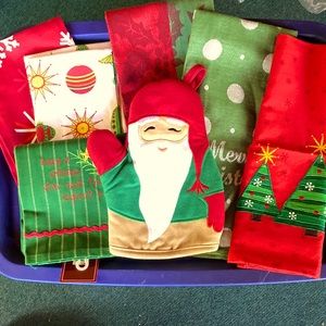 6 Holiday Dish Towels and Oven Mitt Crate and Barrel and William Sonoma